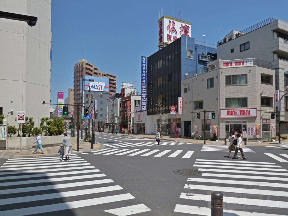 駅南口入口交差点