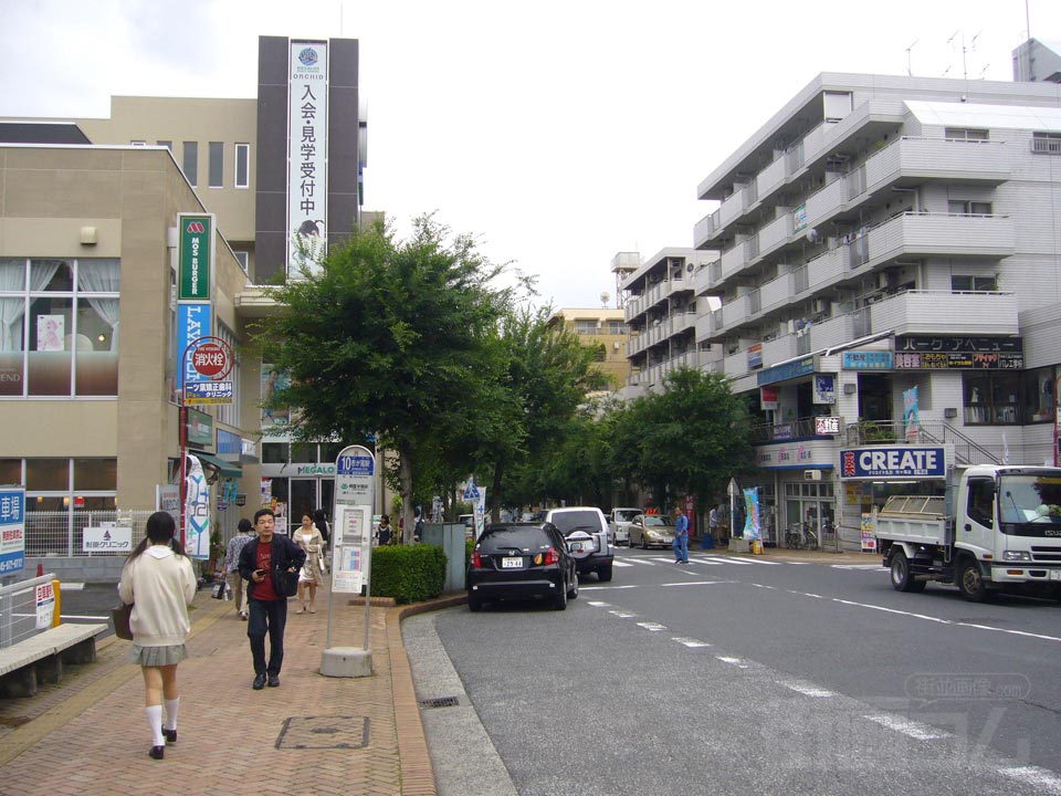 市が尾駅バス停