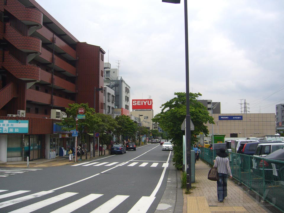 市ヶ尾東口商店街