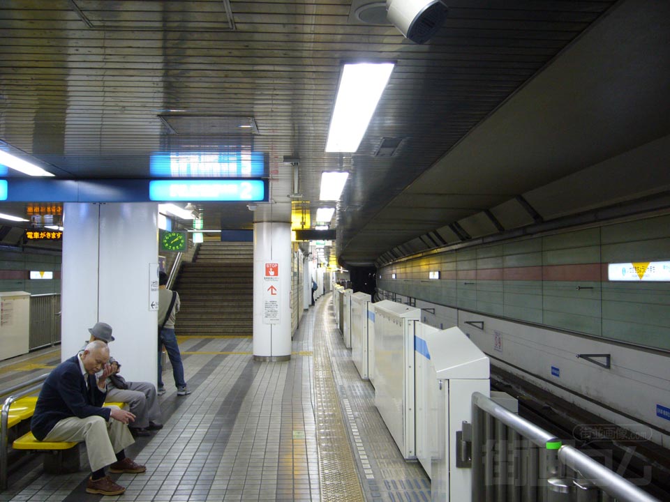 横浜市営地下鉄伊勢佐木長者町駅写真画像
