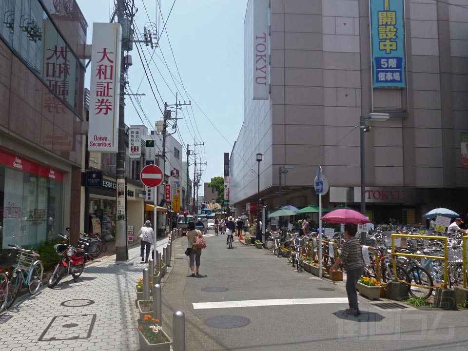 JR鎌倉駅東口前