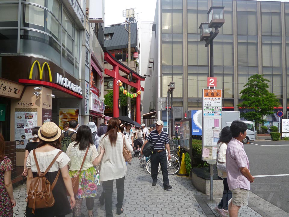 JR鎌倉駅東口前