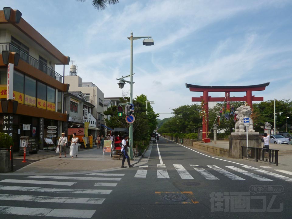 若宮大路(鶴岡八幡宮表参道)
