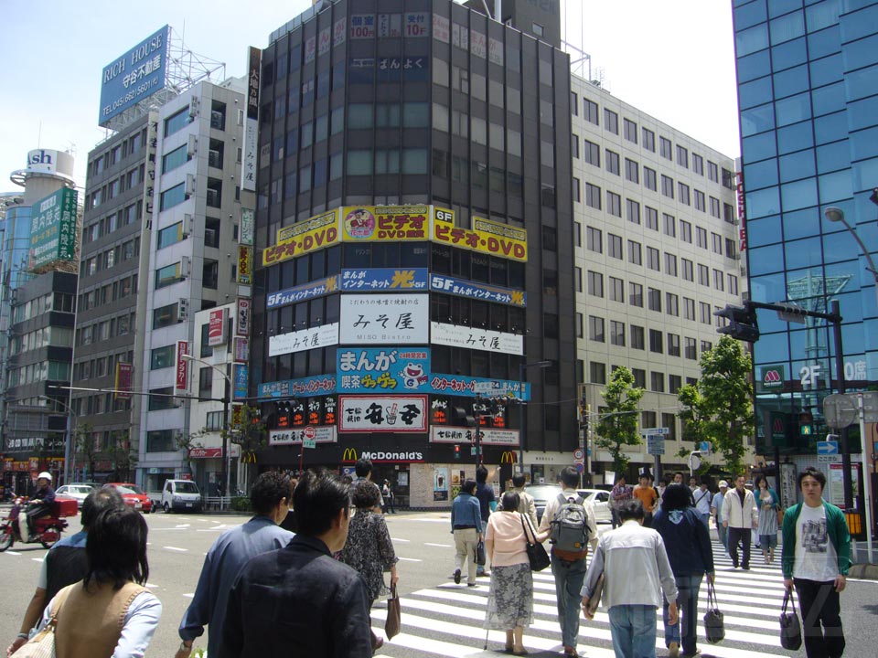 横浜スタジアム