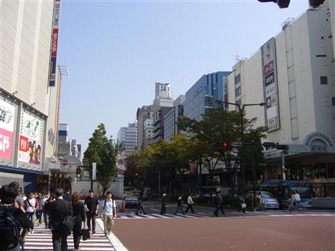 川崎駅前東交差点写真画像