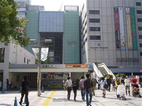 JR川崎駅東口写真画像