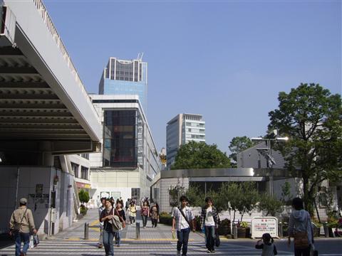 JR川崎駅東口写真画像