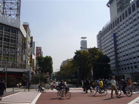 川崎駅前南交差点写真画像