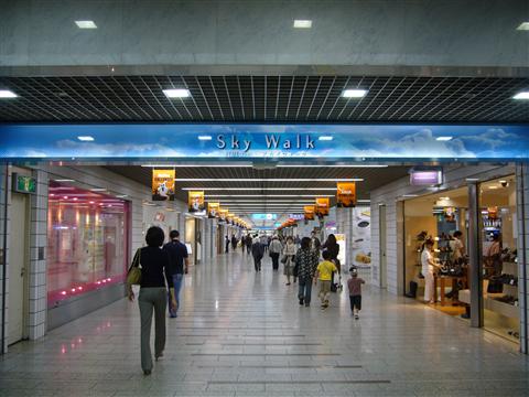 川崎地下街アザレア スカイウォーク写真画像