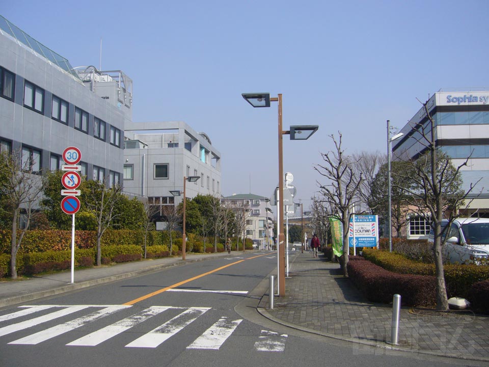 小田急黒川駅北口前写真画像
