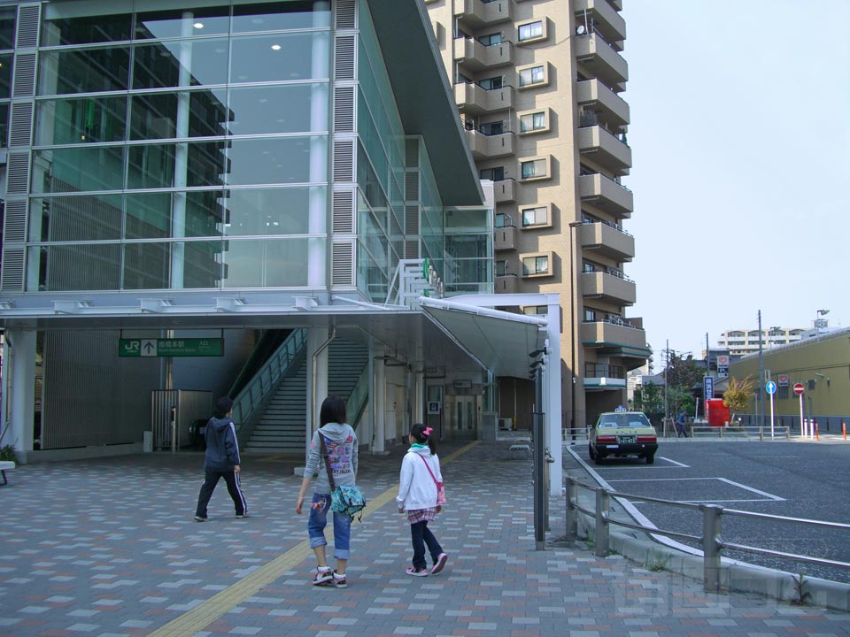 JR南橋本駅東口前