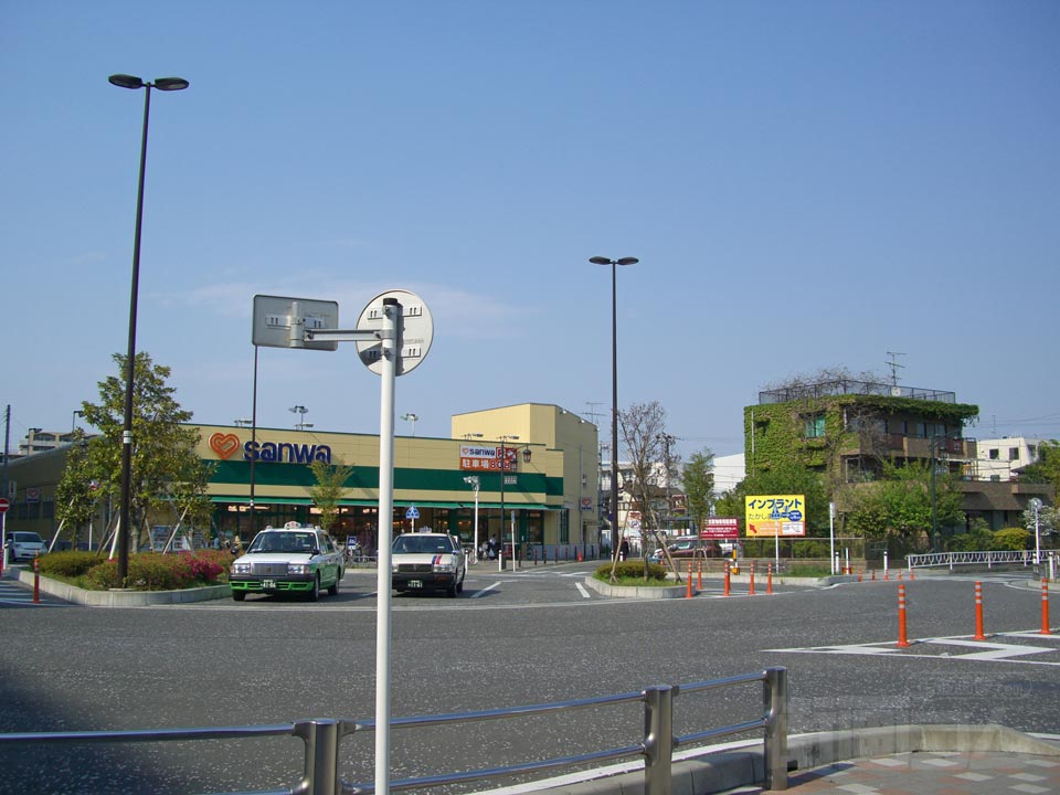 JR南橋本駅東口前