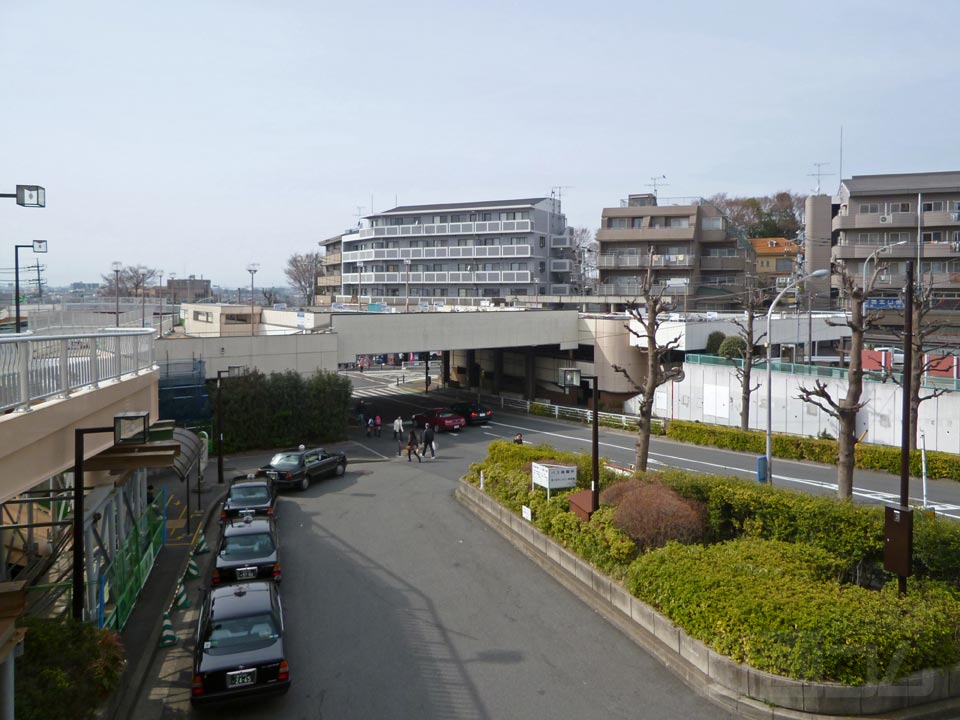 相鉄三ツ境駅北口前写真画像