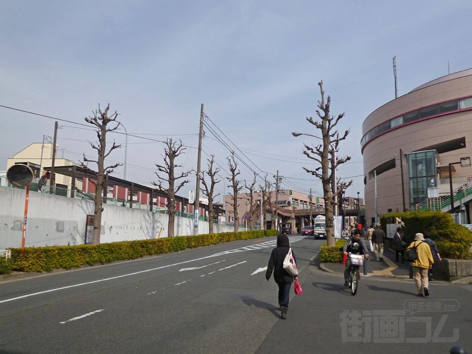 相鉄三ツ境駅北口前写真画像