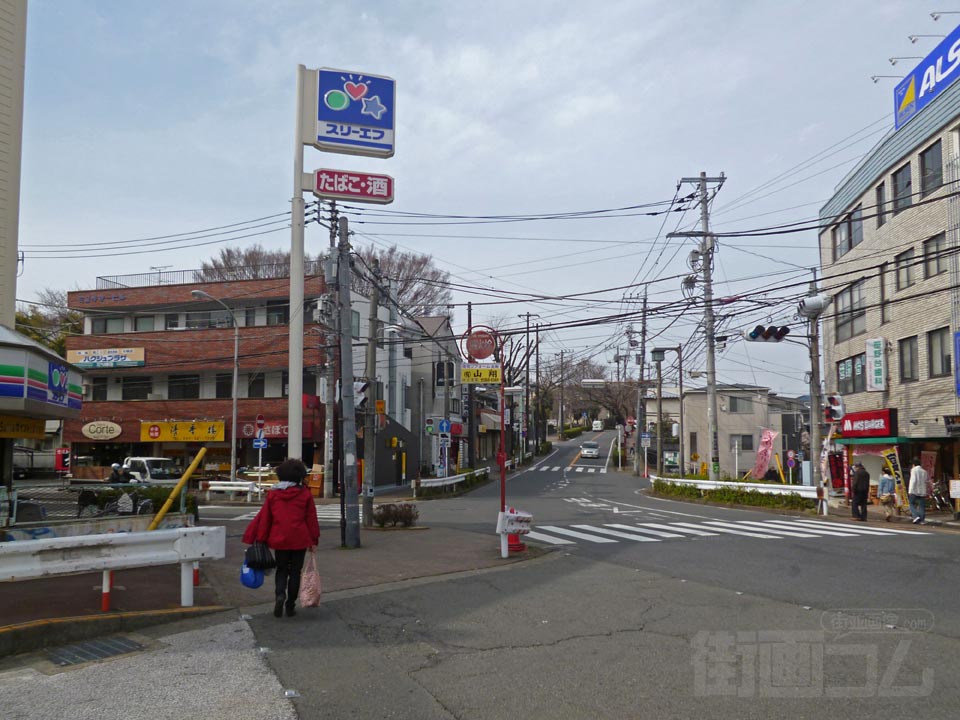 相鉄三ツ境駅北口前写真画像