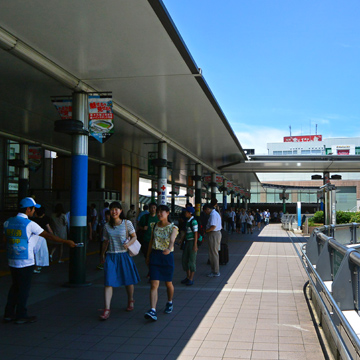 神奈川県川崎市高津区溝の口・武蔵溝ノ口駅前写真画像