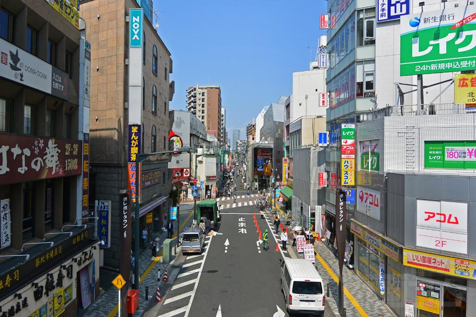 東急溝の口駅前交差点写真画像