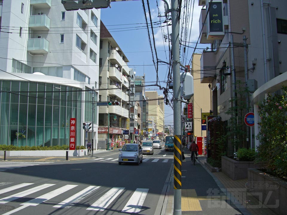 小田急相模原駅交差点