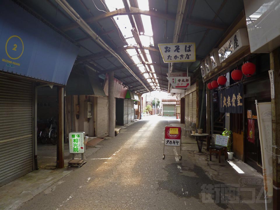 瀬谷駅前名店街写真画像