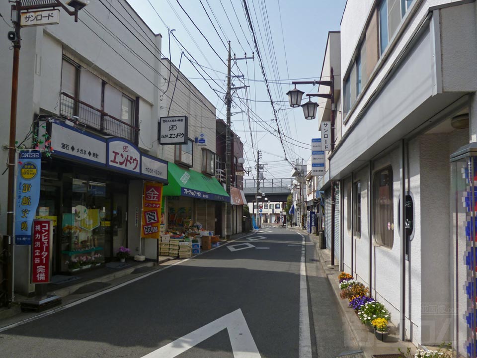 瀬谷駅前サンロード写真画像