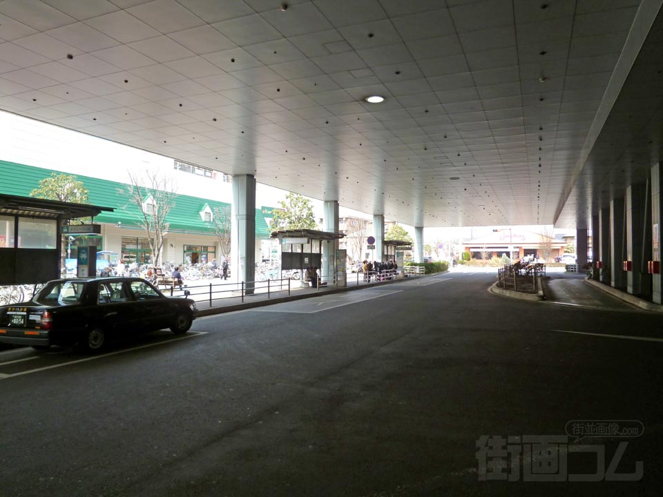 瀬谷駅バスターミナル写真画像