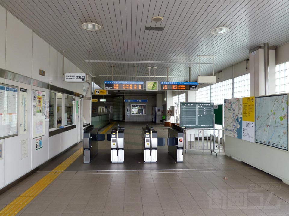 横浜市営地下鉄下飯田駅改札口写真画像