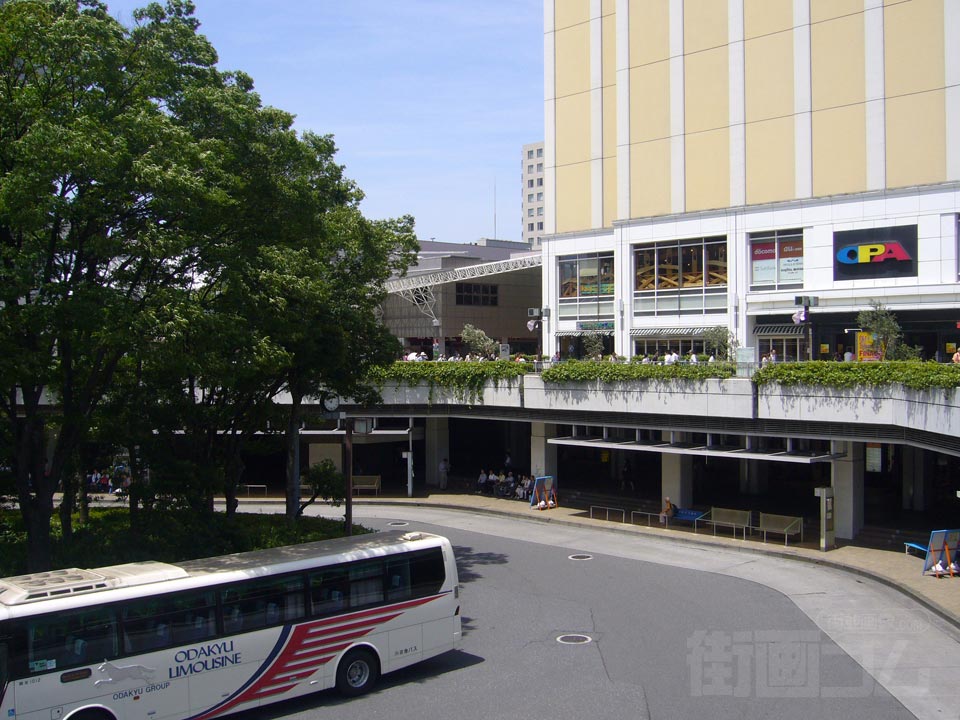 新百合ヶ丘駅バスターミナル写真画像