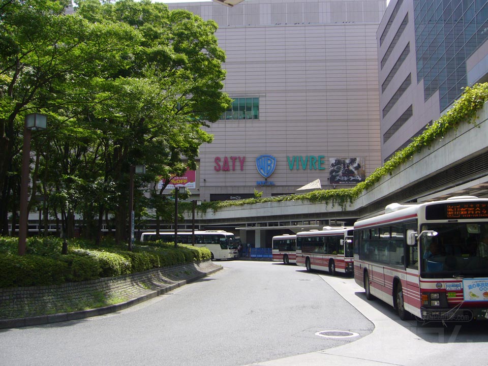 新百合ヶ丘駅バスターミナル写真画像
