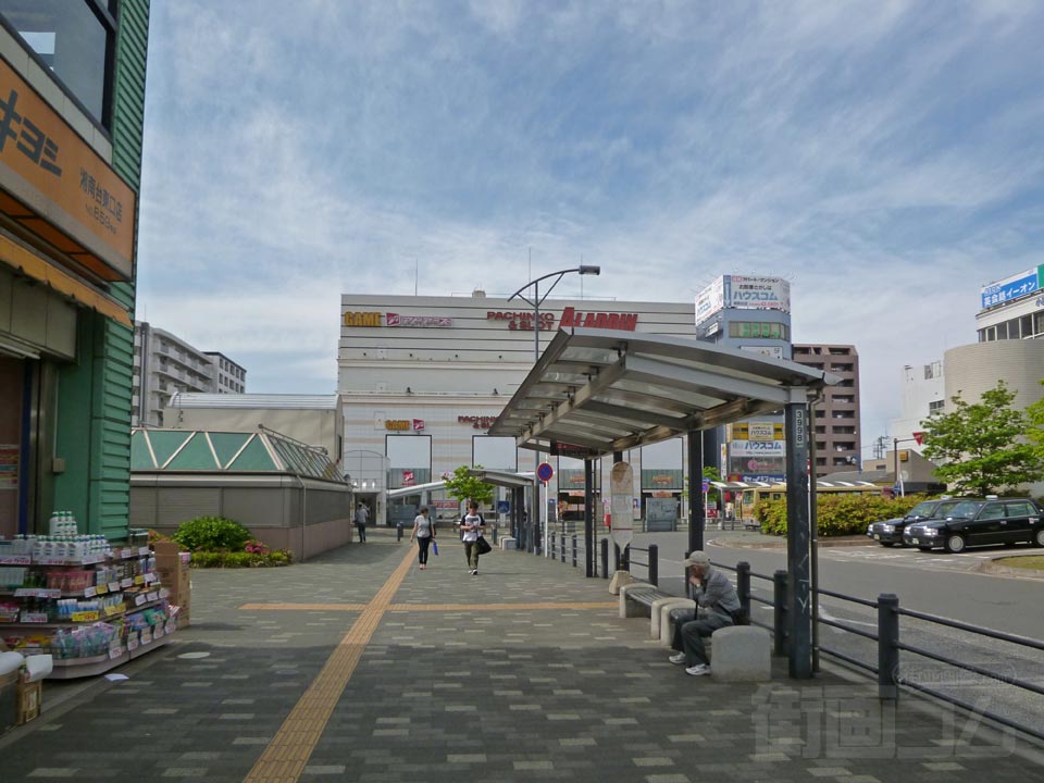 小田急・相鉄・横浜市営地下鉄湘南台駅前