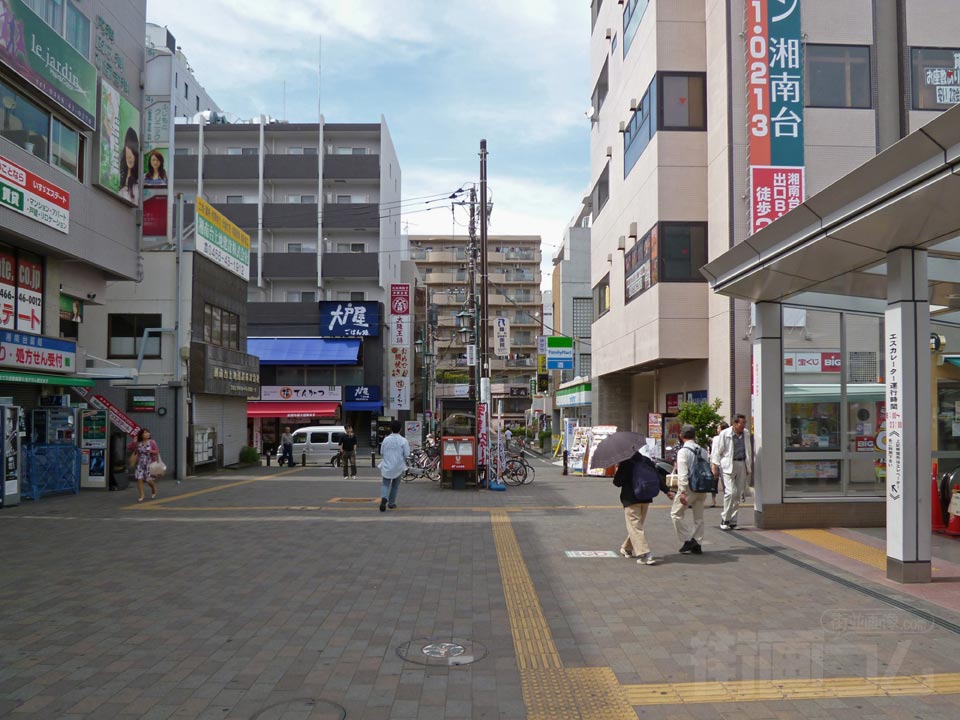 相鉄・小田急・横浜市営地下鉄湘南台駅前