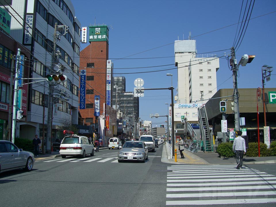小田急相武台前駅北口前