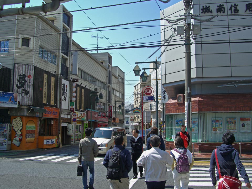 相武台前駅交差点