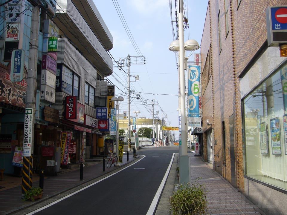 シルクロード天王町駅前通り