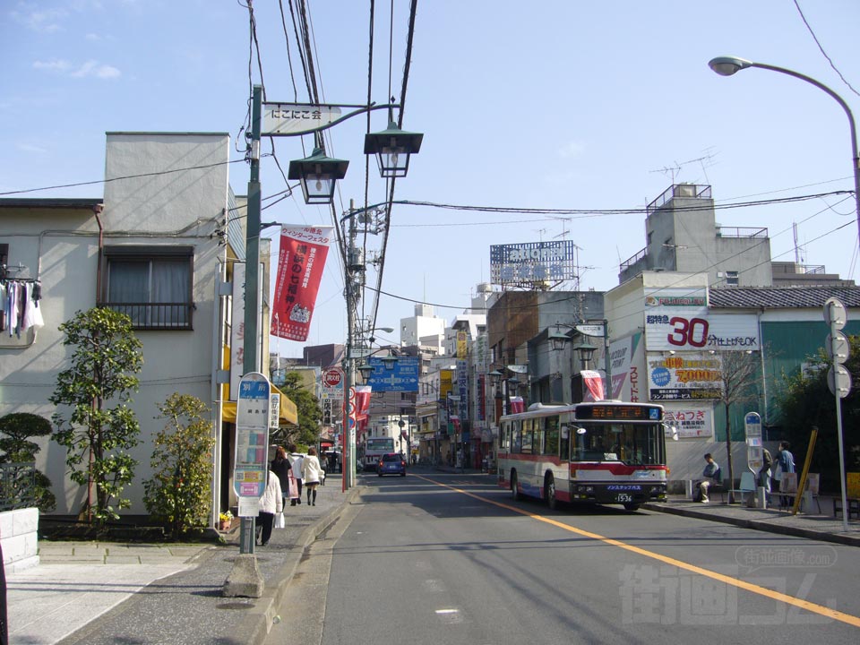 東急綱島駅東口写真画像