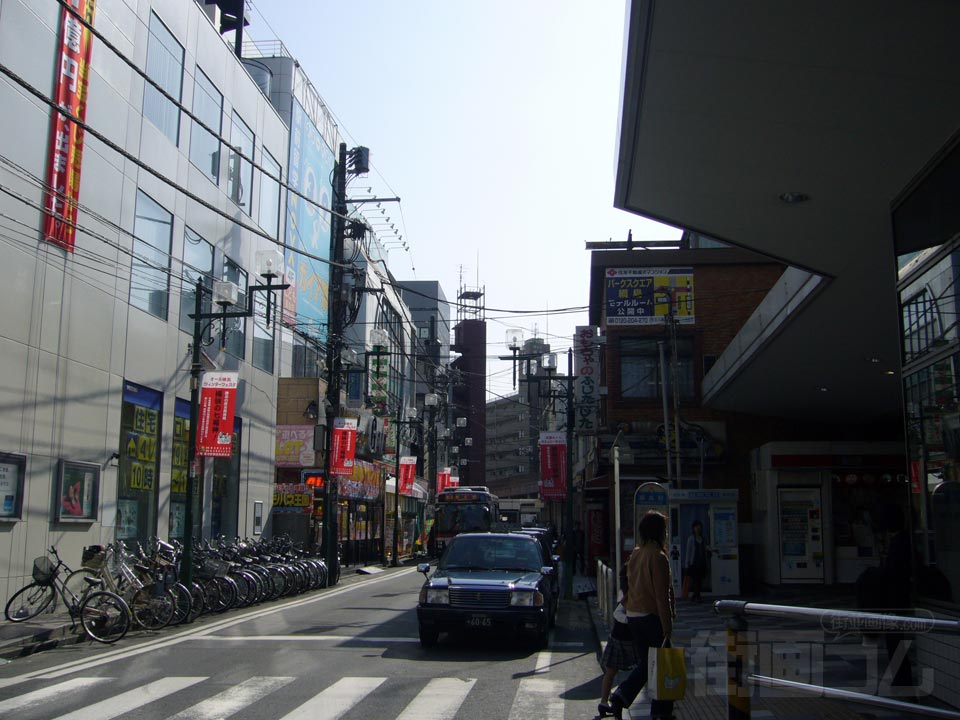東急綱島駅東口写真画像