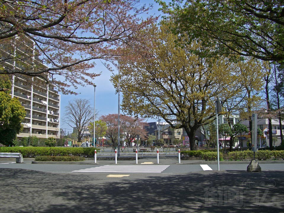 JR矢部駅北口前写真画像