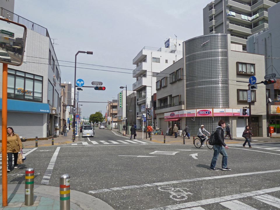 大和駅南入口交差点