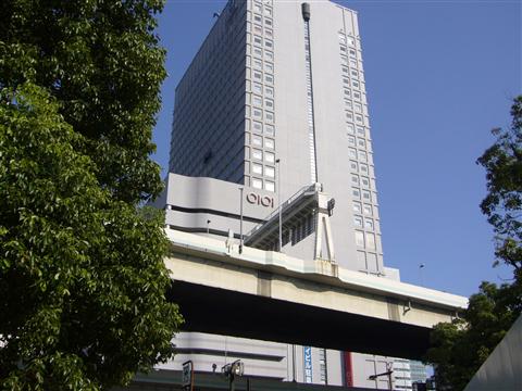 丸井シティ横浜写真画像