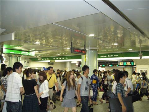 JR横浜駅写真画像