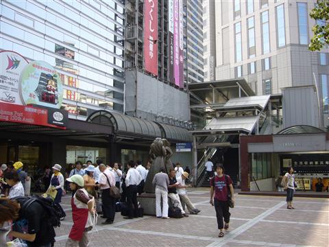 JR横浜駅西口写真画像