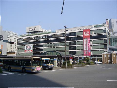 JR横浜駅西口写真画像