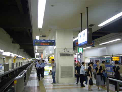 相鉄横浜駅写真画像