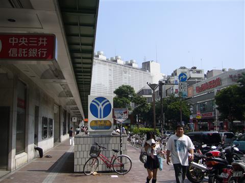 相鉄横浜駅前写真画像