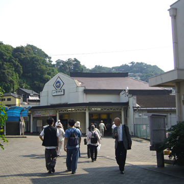 神奈川県横須賀市横須賀駅前写真画像