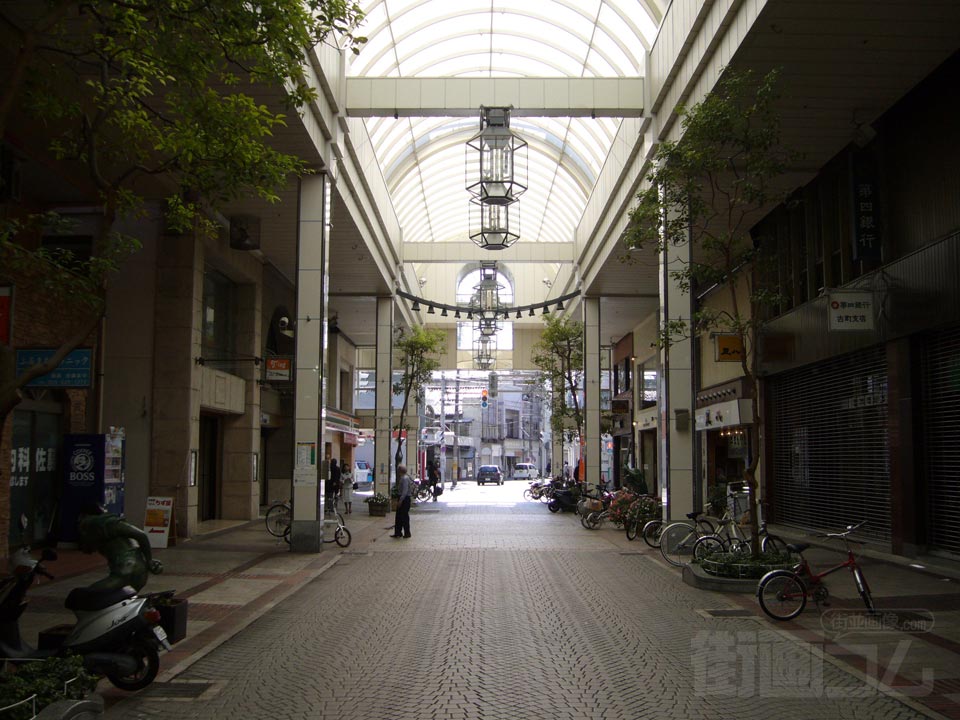 ふるまちモール(古町5番町商店街)