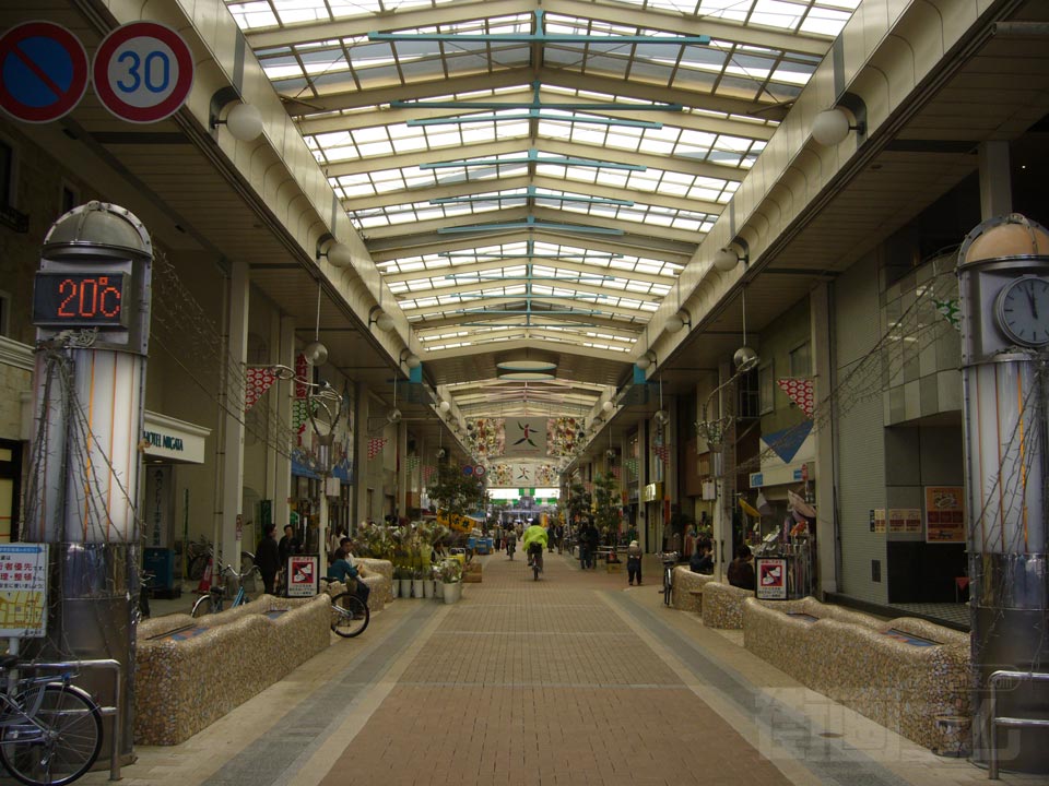 ニュー本町(本町6番町商店街)