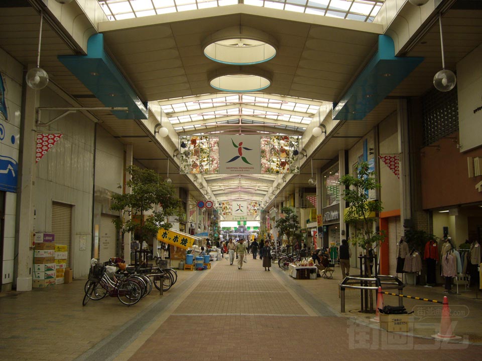ニュー本町(本町6番町商店街)