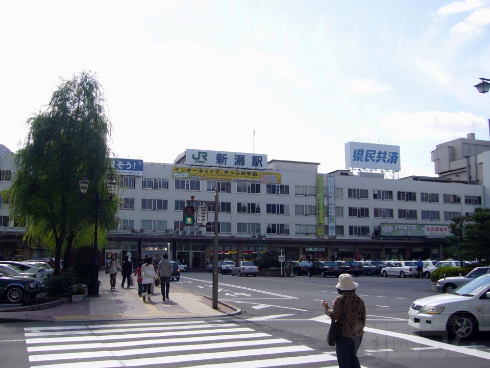 JR新潟駅万代口