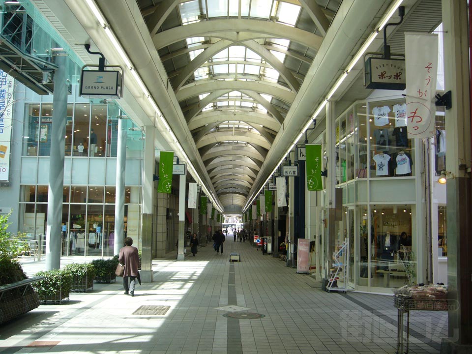 総曲輪通り商店街