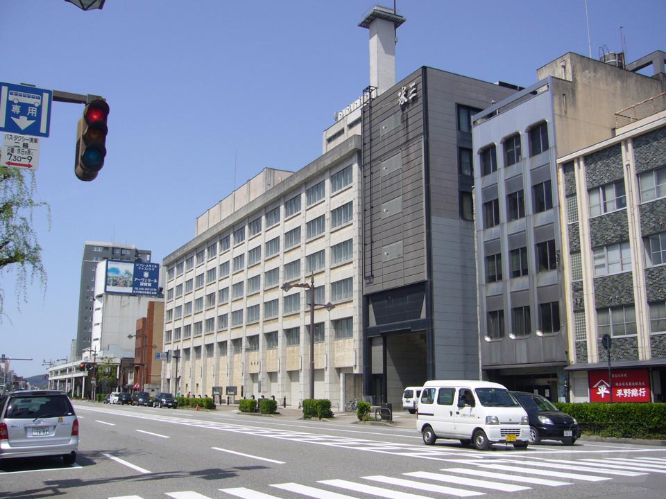 北陸銀行本店